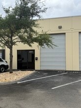 17010 Alico Commerce Ct, Fort Myers, FL for lease Building Photo- Image 1 of 5