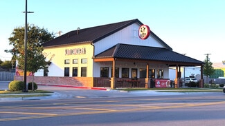 Plus de détails pour 418 Main St, Jenks, OK - Commerce de détail à vendre