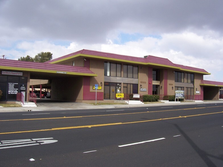 15000 7th St, Victorville, CA à louer - Photo du bâtiment - Image 3 de 14