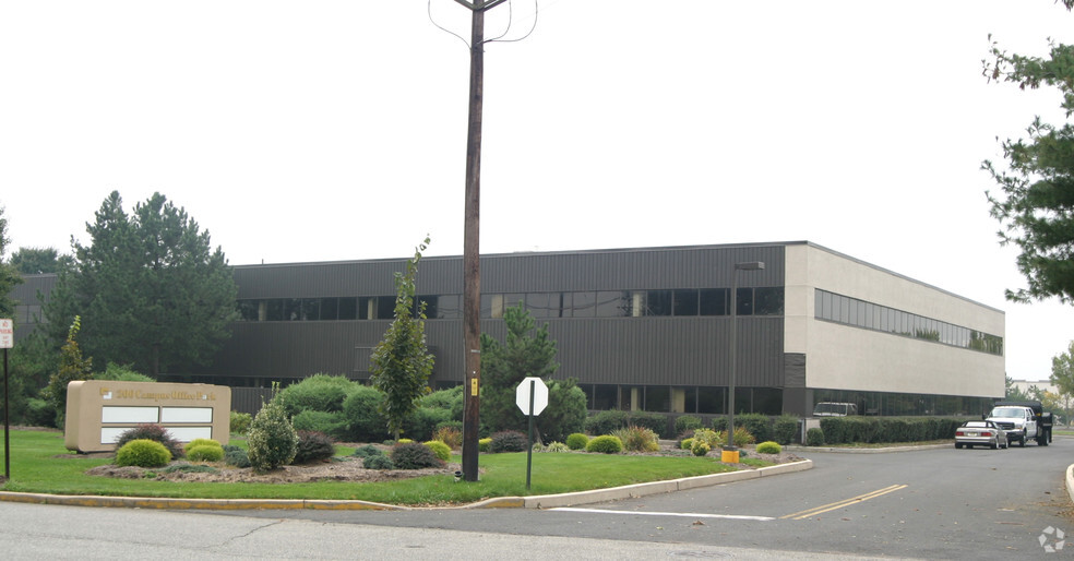 200 Campus Dr, Somerset, NJ for lease - Building Photo - Image 1 of 4