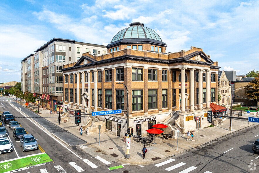 310-330 15th Ave SE, Minneapolis, MN à louer - Photo du bâtiment - Image 2 de 46