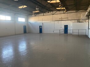 9 Ailsa Rd, Irvine for lease Interior Photo- Image 2 of 3