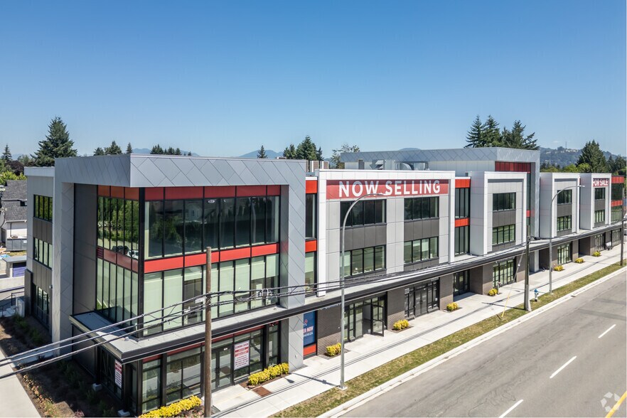 33069 Marshall Rd, Abbotsford, BC à vendre - Photo principale - Image 1 de 4