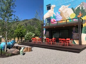600 Main St N, Ketchum, ID for lease Interior Photo- Image 1 of 5