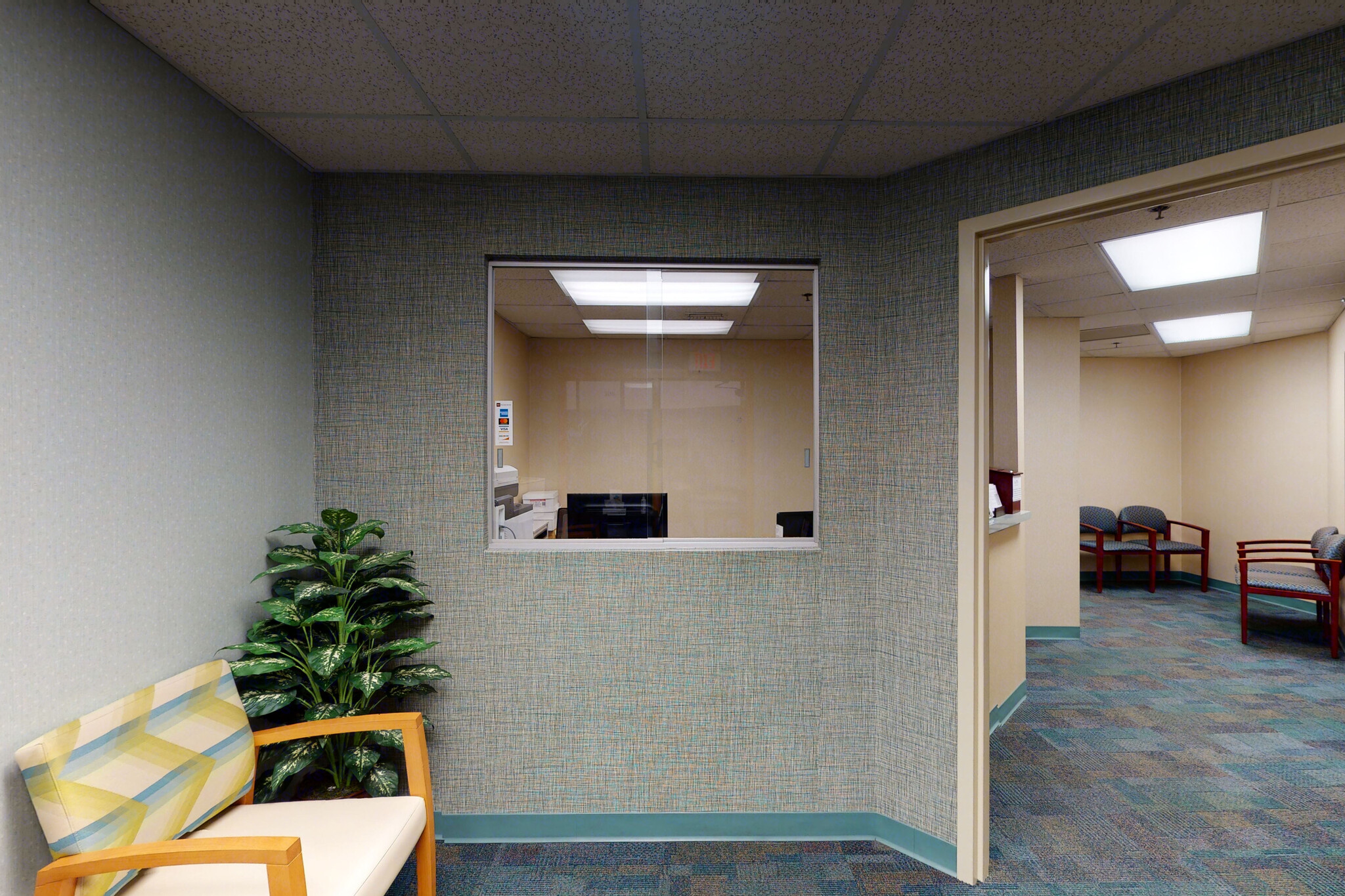 300 Medical Pky, Chesapeake, VA for lease Interior Photo- Image 1 of 3