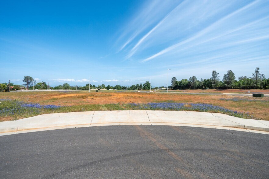 Airport Rd, Redding, CA à vendre - Aérien - Image 2 de 4
