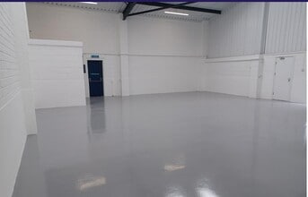 Burndell Rd, Ford à louer Photo intérieure- Image 1 de 1