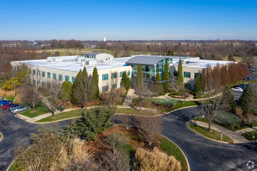 13551 Triton Park Blvd, Louisville, KY for lease - Building Photo - Image 3 of 17