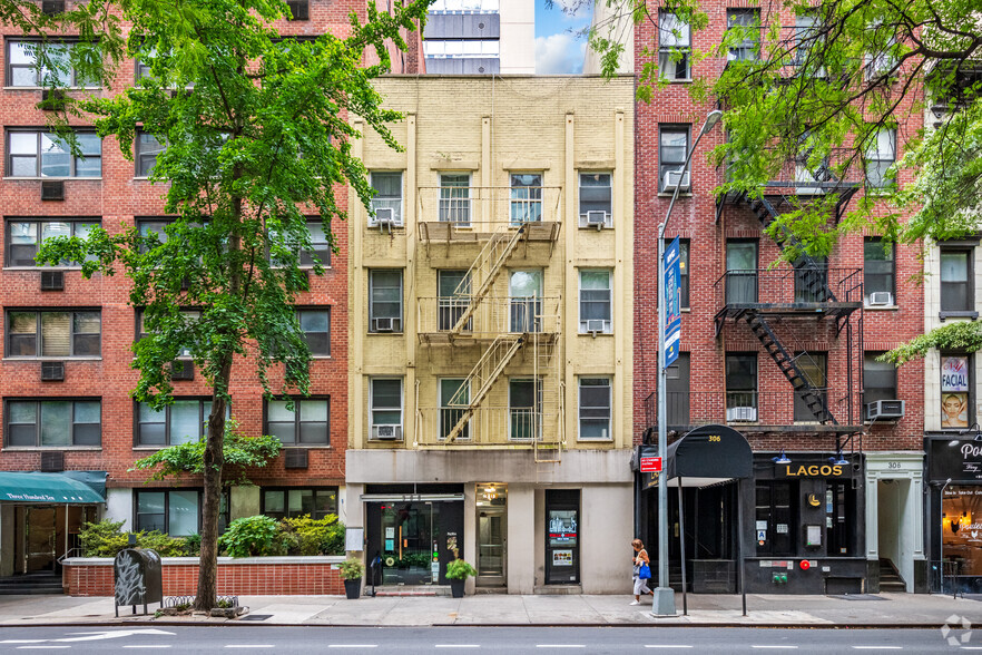 308 E 49th St, New York, NY à vendre - Photo principale - Image 1 de 1