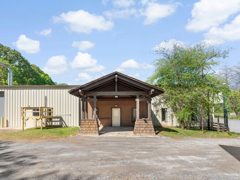 93 Thompson St, Asheville, NC à louer - Photo du bâtiment - Image 3 de 30