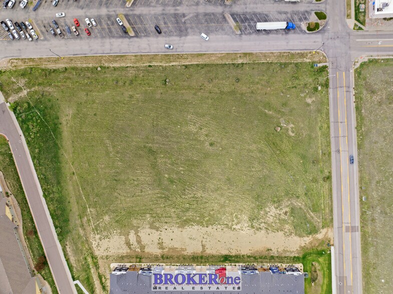 3250 Patriot dr, Casper, WY à vendre - Photo du bâtiment - Image 2 de 16