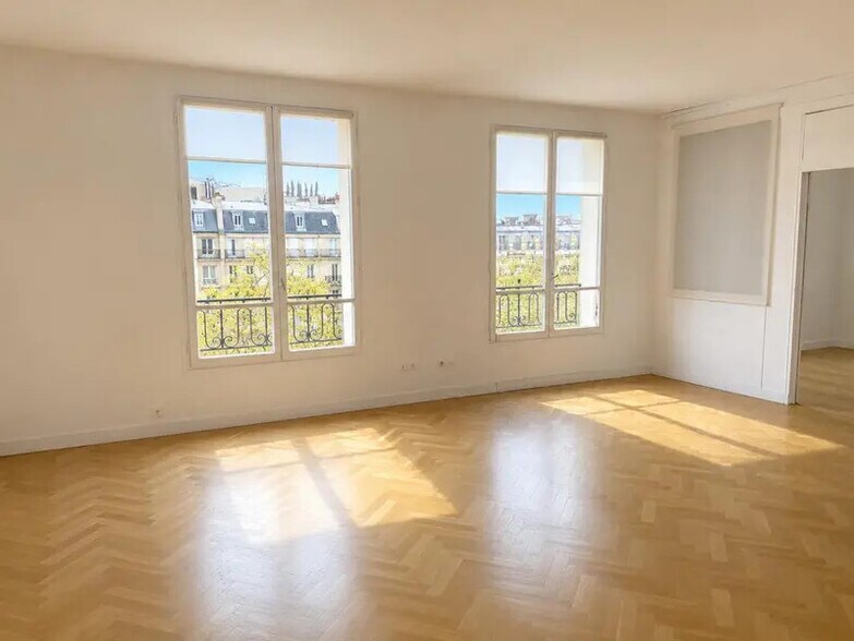 5 Avenue De La Grande Armée, Paris à louer - Photo du bâtiment - Image 2 de 7