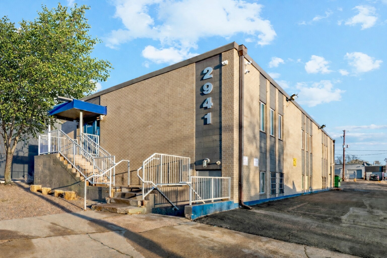 2941 W 19th Ave, Denver, CO for lease Primary Photo- Image 1 of 9