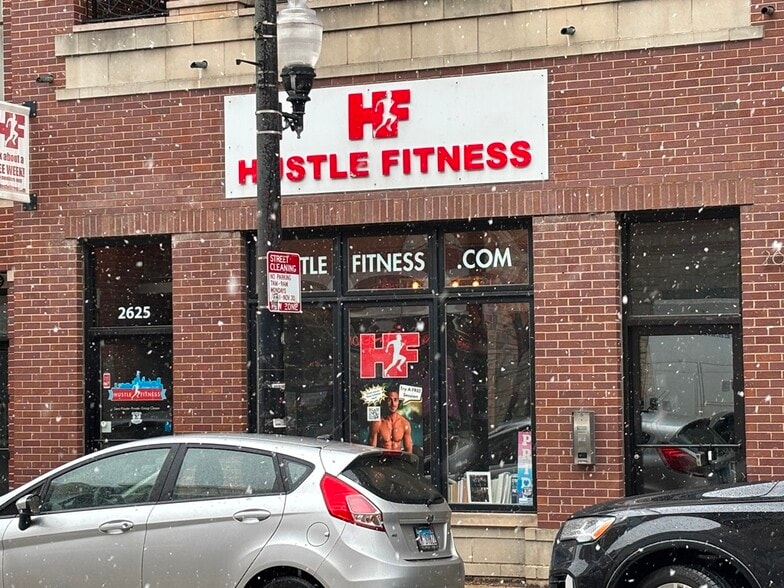 2625 N Halsted St, Chicago, IL for sale - Building Photo - Image 1 of 9