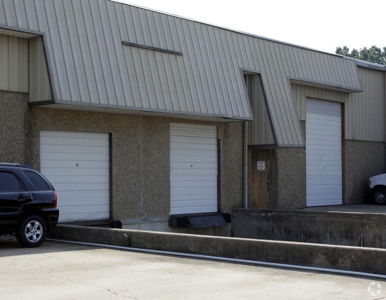 3409 Industrial Dr, North Little Rock, AR for lease - Building Photo - Image 3 of 7