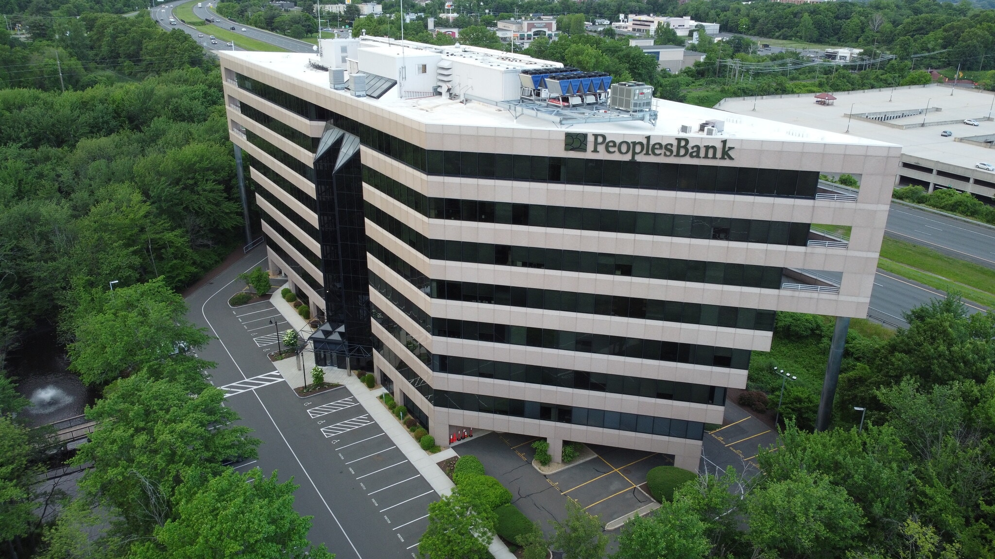 330 Whitney Ave, Holyoke, MA for lease Primary Photo- Image 1 of 12