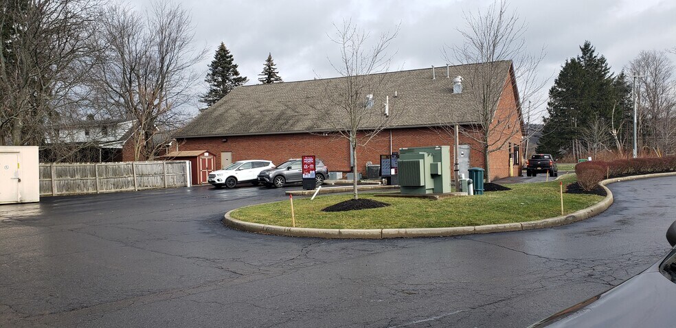 7074 Boston State Rd, Hamburg, NY à louer - Photo du bâtiment - Image 2 de 13