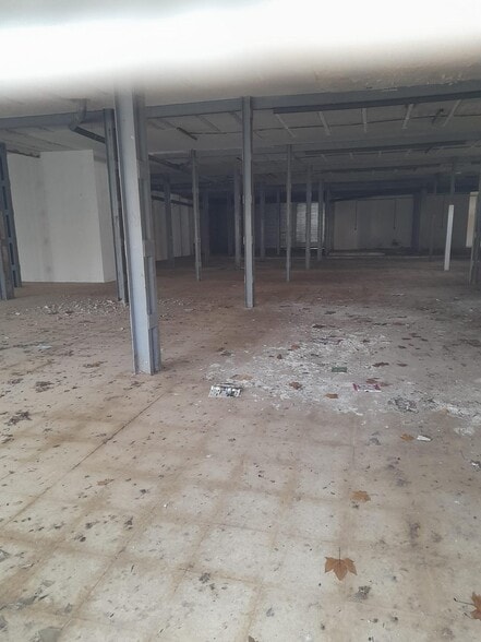 Retail in Cáceres for sale - Building Photo - Image 3 of 6