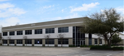 5150 Greens Rd, Houston, TX à louer Photo du bâtiment- Image 1 de 5