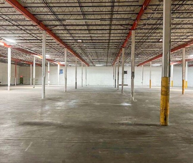 Plus de détails pour 800 NW 65th St, Fort Lauderdale, FL - Industriel à louer