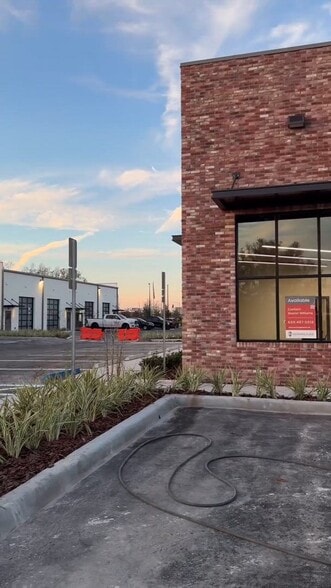 771 Garden Commerce, Winter Garden, FL for lease - Commercial Listing Video - Image 2 of 33