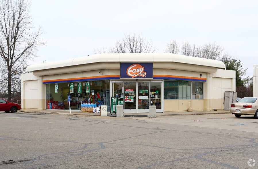 959 Steels Corners Rd, Stow, OH à vendre - Photo du bâtiment - Image 2 de 8