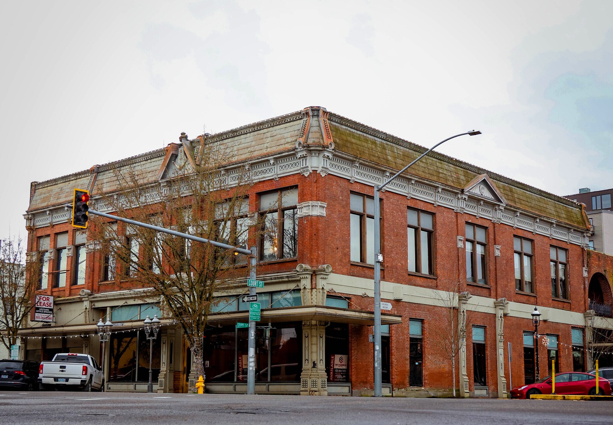 179-195 Commercial St NE, Salem, OR à louer Photo principale- Image 1 de 7