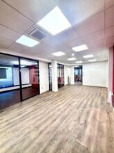 Bureau dans Marseille à vendre Photo intérieure- Image 2 de 9