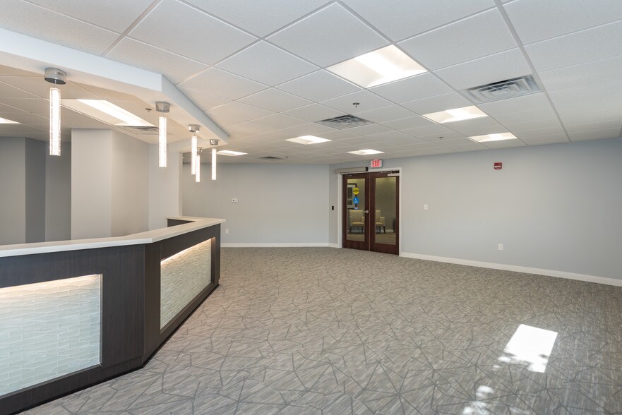 7702 E Parham Rd, Richmond, VA à louer - Photo intérieure - Image 3 de 12