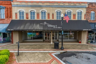 Plus de détails pour 106 Musgrove St, Clinton, SC - Commerce de détail à vendre