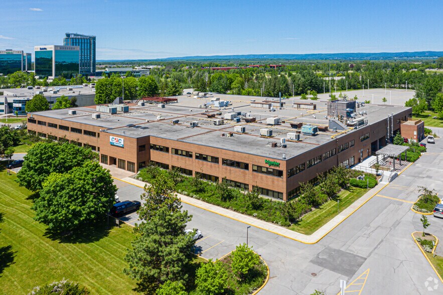 415 Legget Dr, Ottawa, ON à louer - Photo du bâtiment - Image 2 de 10