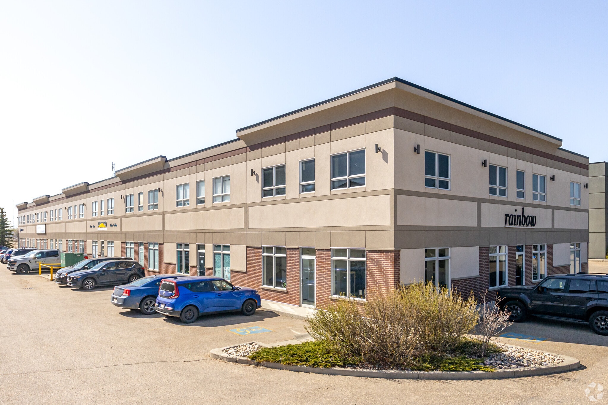 18941-18977 111 Ave NW, Edmonton, AB à vendre Photo principale- Image 1 de 1