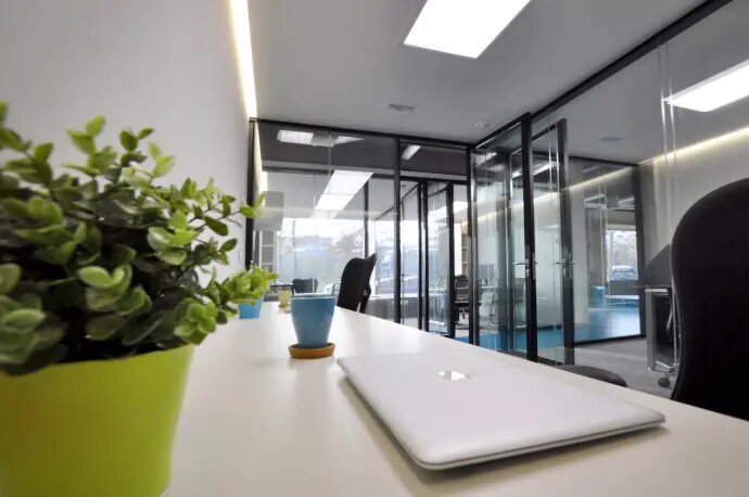 Calle López de Aranda, 42, Madrid, Madrid for lease Primary Photo- Image 1 of 6