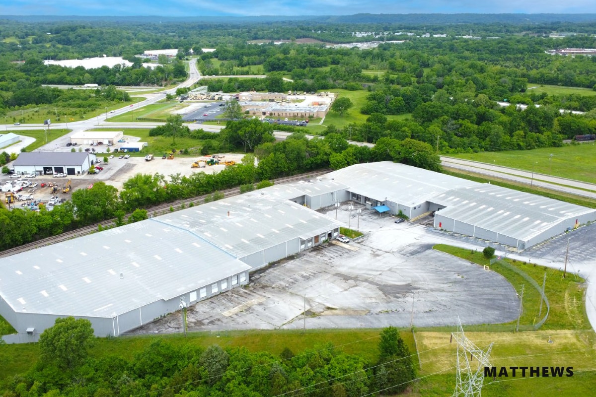 801 N James Campbell Blvd, Columbia, TN for lease Primary Photo- Image 1 of 5