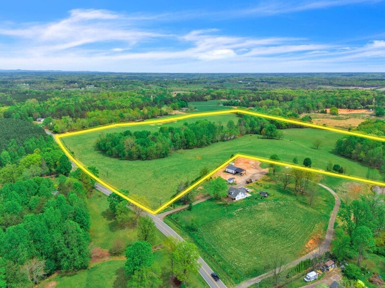 1376 Lowrance Rd, Catawba, NC for sale - Aerial - Image 3 of 13