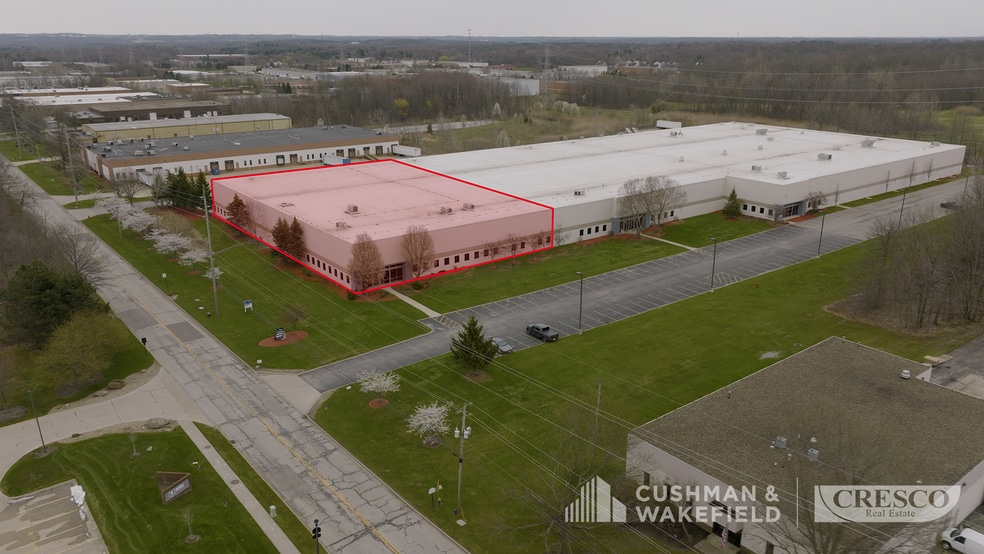 1842 Enterprise Pky, Twinsburg, OH for lease - Building Photo - Image 1 of 1