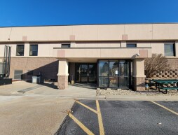 5929 S Mogen Ave, Sioux Falls, SD à louer - Photo du bâtiment - Image 2 de 20