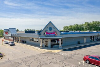 Plus de détails pour 445 Putnam Pike, Smithfield, RI - Commerce de détail à louer