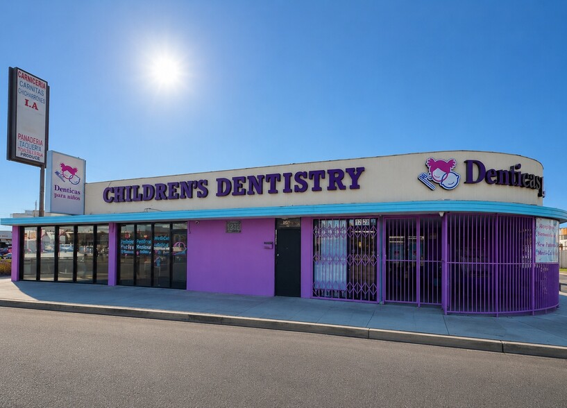 12128 Vanowen St, North Hollywood, CA for lease - Primary Photo - Image 1 of 3