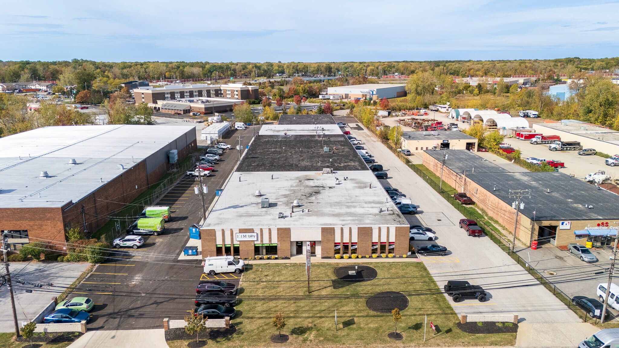 7471 Tyler Blvd, Mentor, OH for lease Building Photo- Image 1 of 6