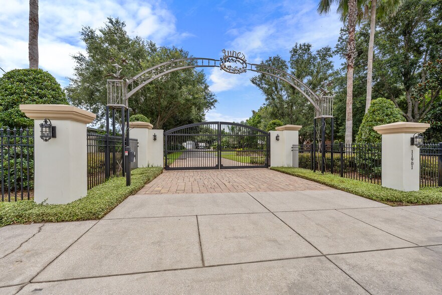 11901 Fort King Hwy, Thonotosassa, FL à vendre - Photo du bâtiment - Image 3 de 51