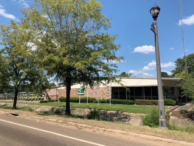 906 W Peace St, Canton, MS for sale - Primary Photo - Image 1 of 1