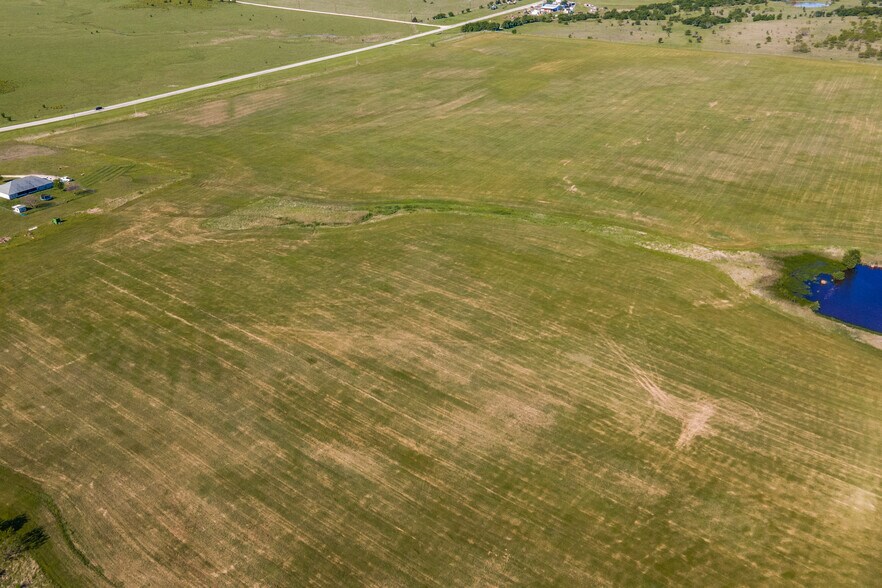 17877 FM 902, Howe, TX à vendre - Photo du bâtiment - Image 2 de 6