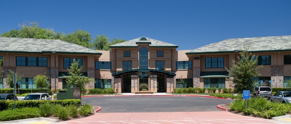 950 Glenn Dr, Folsom, CA for lease - Building Photo - Image 1 of 12