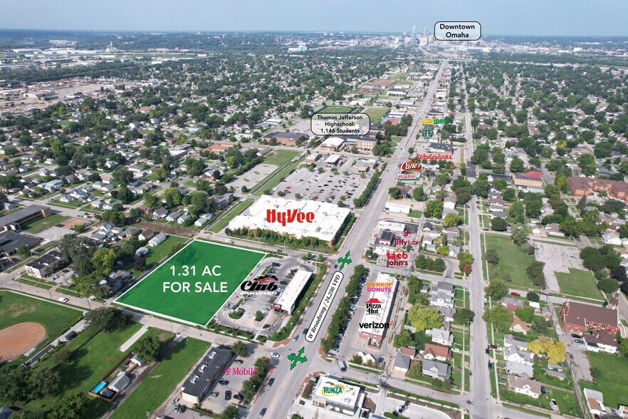 2201 W Broadway Ave, Council Bluffs, IA à vendre - Photo du bâtiment - Image 2 de 4