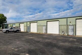 Plus de détails pour 12820 Daniels Dr, Clearwater, FL - Industriel à vendre
