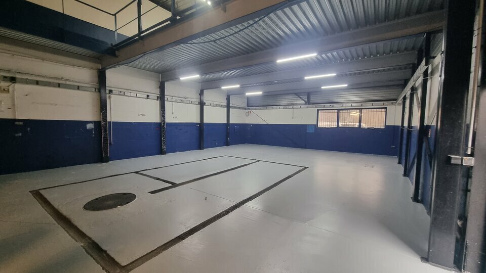 29 Rue François De Tessan, Ozoir-la-Ferrière for lease - Interior Photo - Image 3 of 16