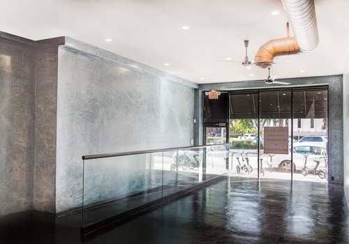 7761-7763 Melrose Ave, Los Angeles, CA for lease - Interior Photo - Image 2 of 6