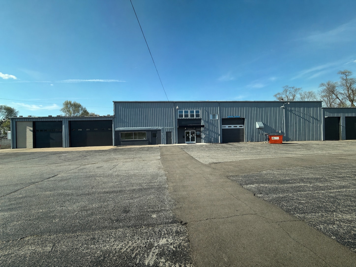 923 E Michigan Ave, Battle Creek, MI for lease Primary Photo- Image 1 of 3