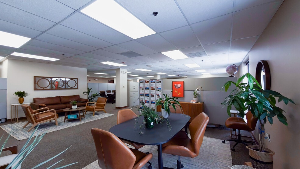 6330 Lamar Ave, Overland Park, KS for lease - Building Photo - Image 3 of 26